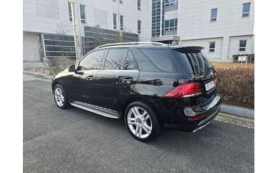 Mercedes-Benz GLE 350 D 4Matic - САМО 30% АВАНС - автомобили, коли, обяви за нови и употребявани 9
