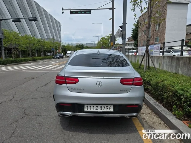 Mercedes-Benz GLE 350 КУПЕ * 360 КАМЕРИ * ДВД * АСИСТ ПАКЕТ * * - автомобили, коли, обяви за нови и употребявани 2