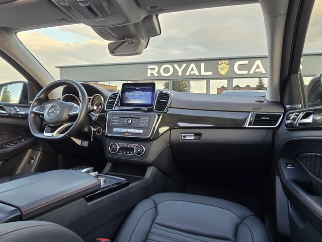 Mercedes-Benz GLE 350 * AMG 6.3 * PANO* Harman Kardon* 360* - автомобили, коли, обяви за нови и употребявани 11