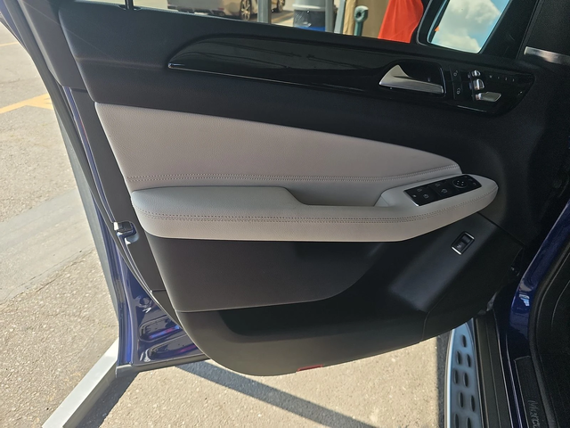 Mercedes-Benz GLE 400 4MATIC/AMG LINE/HARMAN/BLIND SPOT/9G-TRONIC - автомобили, коли, обяви за нови и употребявани 7