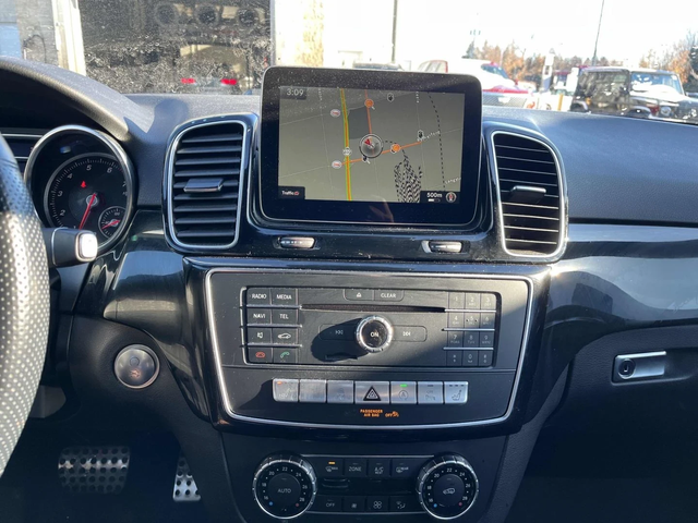 Mercedes-Benz GLE 400 AMG-pkg* 360View* Harman/Kardon* Keyless* Пано* По - автомобили, коли, обяви за нови и употребявани 5