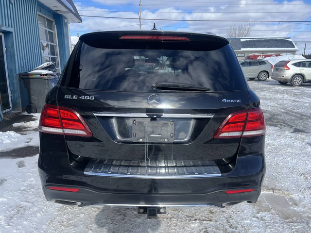 Mercedes-Benz GLE 400 AMG PK| 360| HARMAN&KARDON| KEYLESS| PANO| - автомобили, коли, обяви за нови и употребявани 3