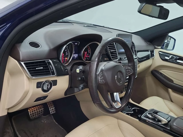 Mercedes-Benz GLE 400 ПОДГРЕВИ * ПАНО * KEYLESS * CARFAX - автомобили, коли, обяви за нови и употребявани 9