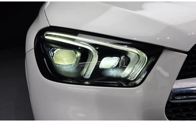 Mercedes-Benz GL AMG * МАСАЖИ * ПОДРЕВИ * ОБДУХВАНЕ - автомобили, коли, обяви за нови и употребявани 12