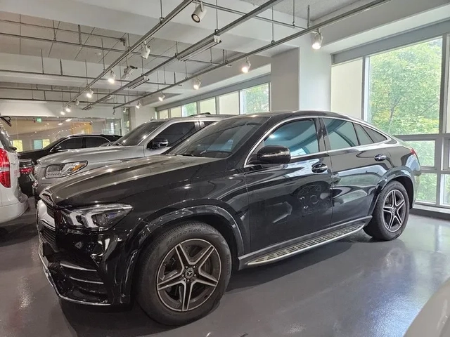 Mercedes-Benz GLE 400 AMG LINE | COUPE - автомобили, коли, обяви за нови и употребявани 3