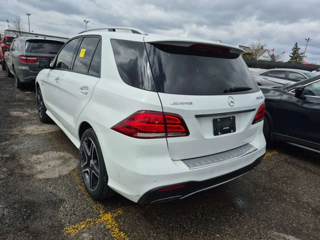 Mercedes-Benz GLE 43 AMG H/K * ПОДГРЕВИ * ПАНО * KEYLESS * CARFAX - автомобили, коли, обяви за нови и употребявани 3