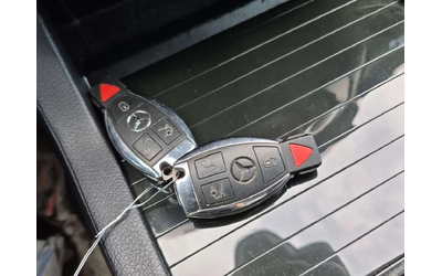 Mercedes-Benz GLE 43 AMG H/K * ПОДГРЕВИ * ПАНО * KEYLESS * CARFAX - автомобили, коли, обяви за нови и употребявани 7