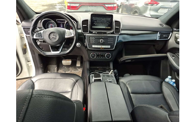 Mercedes-Benz GLE 43 AMG H/K * ПОДГРЕВИ * ПАНО * KEYLESS * CARFAX - автомобили, коли, обяви за нови и употребявани 9