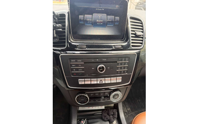 Mercedes-Benz GLE 43 AMG /360/DISTRONIC/Harman Kardon - автомобили, коли, обяви за нови и употребявани 8
