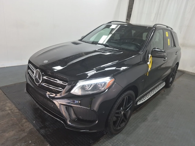 Mercedes-Benz GLE 43 AMG * * CARFAX * * АВТО КРЕДИТ * * - автомобили, коли, обяви за нови и употребявани 0