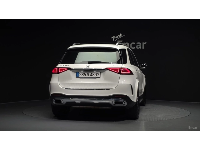 Mercedes-Benz GLE 450 4MATIC/AMG-LINE/PANOROOF/FULL-ASSISTS/BURMESTER - автомобили, коли, обяви за нови и употребявани 3