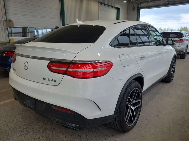 Mercedes-Benz GLE * AMG 43 * ОБДУХВАНЕ * 360 * ПОДГРЕВ * ПАНОРАМА - автомобили, коли, обяви за нови и употребявани 2