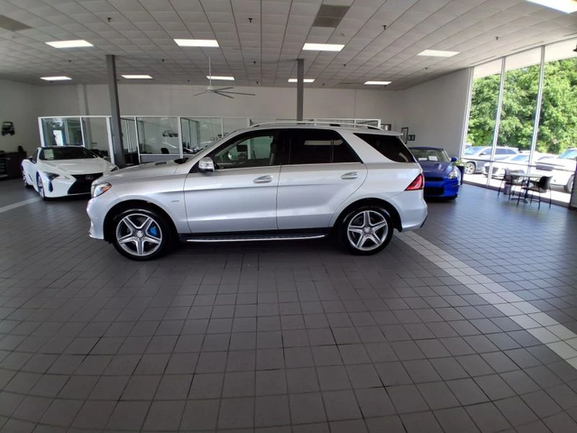 Mercedes-Benz GLE 500 AMG* DISTRO* 360* PANO* ВАКУМ* ОБДУХ* HARMAN* AMBI - автомобили, коли, обяви за нови и употребявани 4