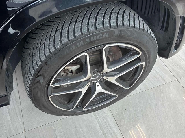 Mercedes-Benz GLE 53 4MATIC * DISTRONIC* BURMESTER* ОБДУХВАНЕ* - автомобили, коли, обяви за нови и употребявани 6