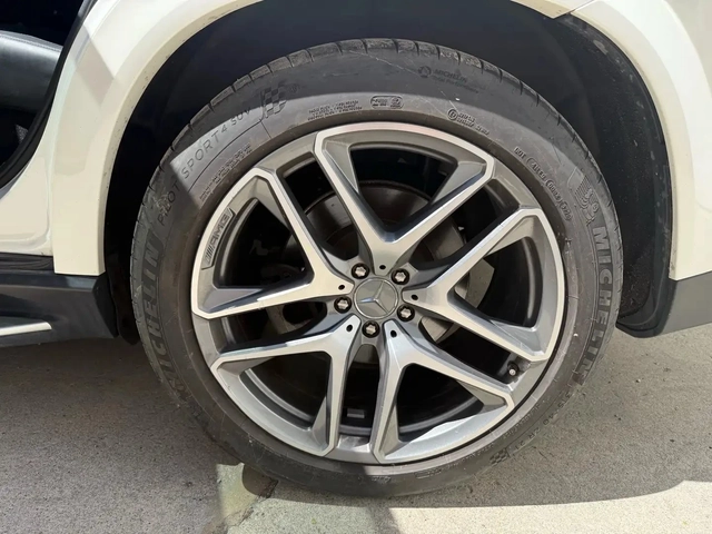Mercedes-Benz GLE 53 4MATIC 4MATIC+ * 360* BURMESTER* PANO* DISTRO* ОБДУХ - автомобили, коли, обяви за нови и употребявани 7