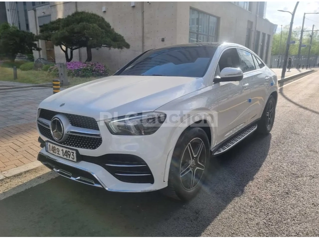 Mercedes-Benz GLE AMG PACK| COUPE | 4MATIC | HUD | MASSAGE - автомобили, коли, обяви за нови и употребявани 0