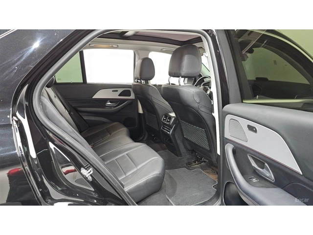 Mercedes-Benz GLE 300d 4MATIC* КОЖА* ОБДУХВ* НАВИ* ПАНО - автомобили, коли, обяви за нови и употребявани 9