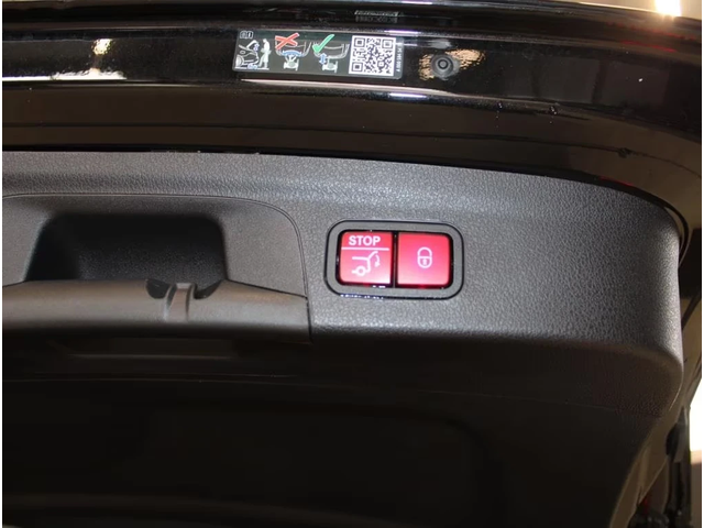 Mercedes-Benz GLE 63 AMG AMG S - автомобили, коли, обяви за нови и употребявани 12