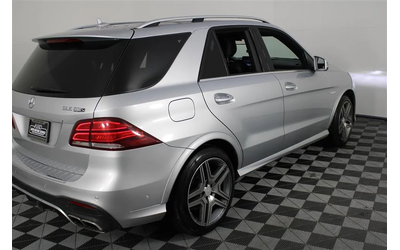 mercedes-benz-gle-63-s-amg - 3