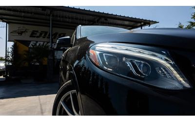 mercedes-benz-gle-63-s-amg - 4