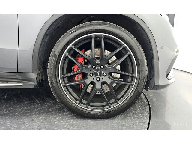 Mercedes-Benz GLE 63 S AMG 4MATIC* HARMAN/KARDON* AMBIENT* DISTRONIC* 360 CAM - автомобили, коли, обяви за нови и употребявани 4