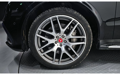 mercedes-benz-gle-63-s-amg - 4