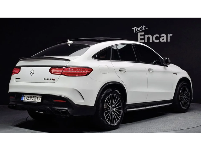 Mercedes-Benz GLE 63 S AMG HARMON* KARDON* ОБДУХВАНЕ* ПАНОРАМА* МАСАЖ* КЕЙЛЕС - автомобили, коли, обяви за нови и употребявани 1