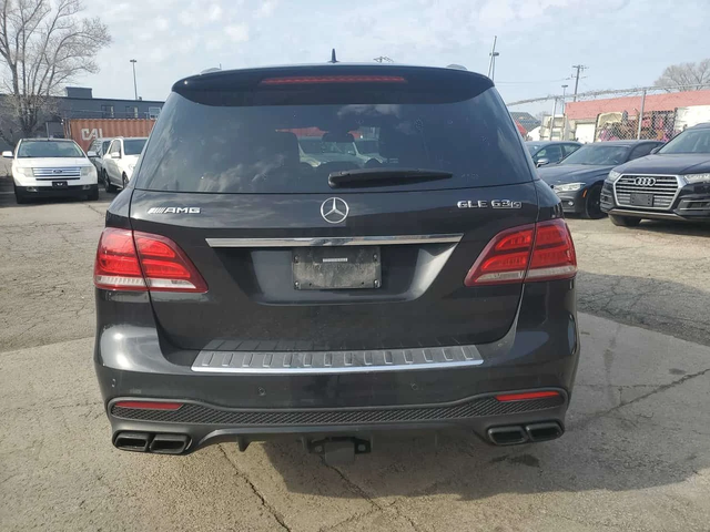 Mercedes-Benz GLE 63 S AMG * CARFAX * 360 * ОБДУХВАНЕ * NAVI - автомобили, коли, обяви за нови и употребявани 3