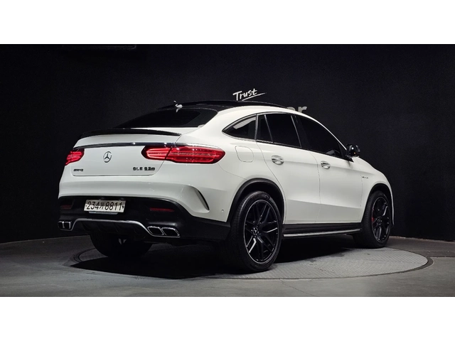 Mercedes-Benz GLE 63 S AMG - автомобили, коли, обяви за нови и употребявани 1