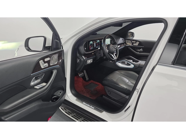Mercedes-Benz GLE GLE 400d 4MATIC Coupe AMG Line - автомобили, коли, обяви за нови и употребявани 7