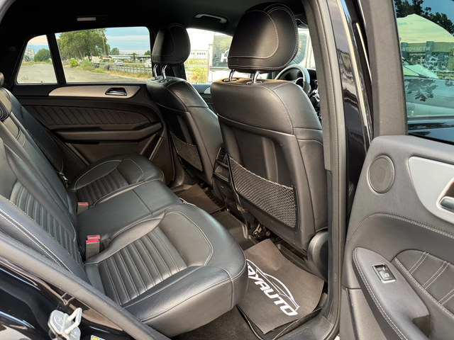 Mercedes-Benz GLE Coupe 350d= 4Matic= AMG= HUD= harman/kardon= - автомобили, коли, обяви за нови и употребявани 12