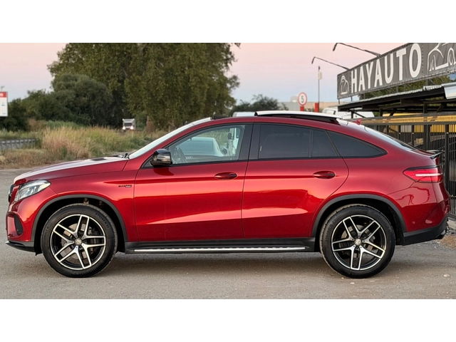 Mercedes-Benz GLE Coupe 400i= 4-MATIC= AMG= DISTRONIC= KEYLES GO= PANO - автомобили, коли, обяви за нови и употребявани 7