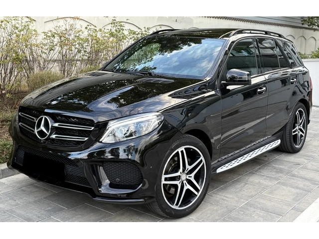 Mercedes-Benz GLE GLE 350d 4Matic AMG Line - автомобили, коли, обяви за нови и употребявани 0
