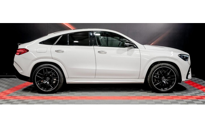 mercedes-benz-gle-gle-400e-coupe-4matic-amg-line - 4