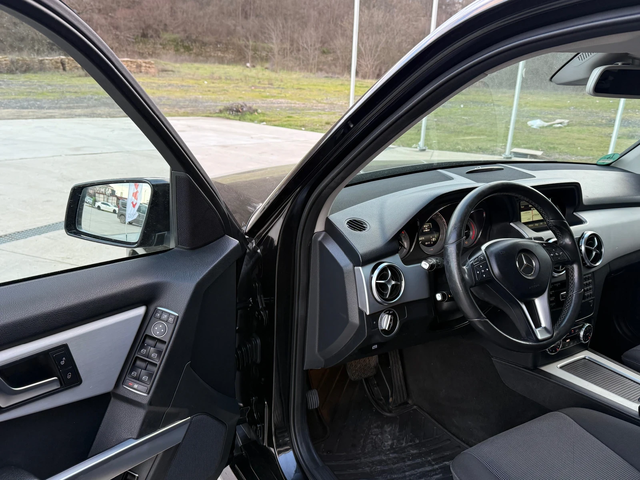 Mercedes-Benz GLK 220 4-MATIC - автомобили, коли, обяви за нови и употребявани 15