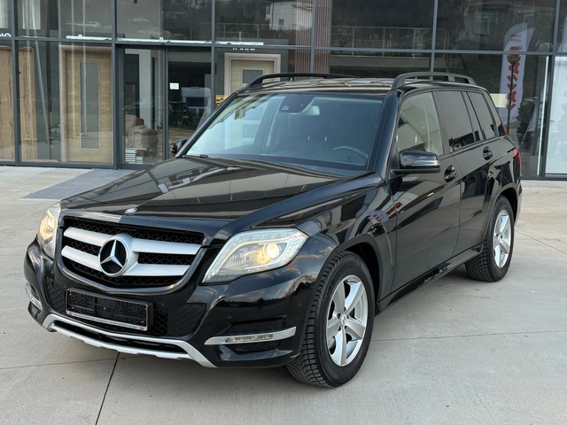 Mercedes-Benz GLK 220 4-MATIC - автомобили, коли, обяви за нови и употребявани 1
