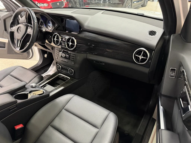 Mercedes-Benz GLK 350 4MATIC - автомобили, коли, обяви за нови и употребявани 11