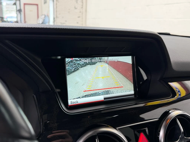 Mercedes-Benz GLK 350 4MATIC - автомобили, коли, обяви за нови и употребявани 8