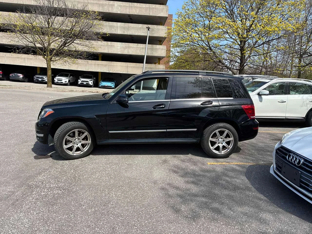 Mercedes-Benz GLK * 250 BlueTEC * КОМПЛЕКТ ГУМИ * ПОДГРЕВ * NAVI - автомобили, коли, обяви за нови и употребявани 1