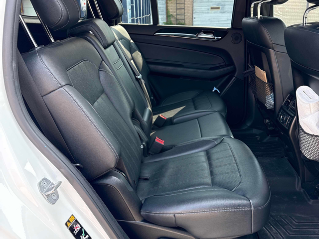 Mercedes-Benz GLS 3.0L 6cyl AWD - автомобили, коли, обяви за нови и употребявани 9