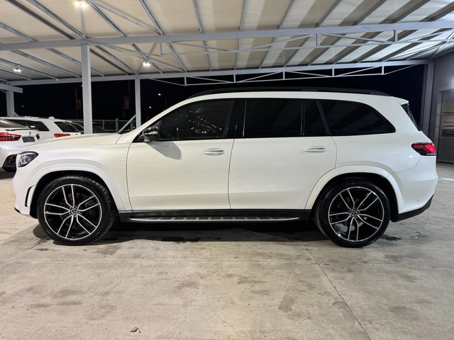 Mercedes-Benz GLS 400 d* 330ps* 4M* AMG Line* 7м* 3xTV* Night* Designo* - автомобили, коли, обяви за нови и употребявани 1