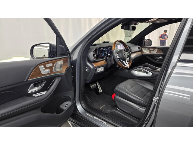Mercedes-Benz GLS 400 d - автомобили, коли, обяви за нови и употребявани 10