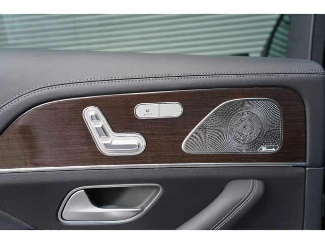 Mercedes-Benz GLS 450 d 4M AMG - автомобили, коли, обяви за нови и употребявани 9