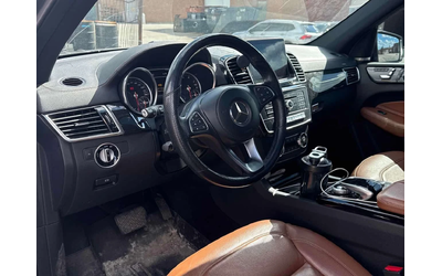 mercedes-benz-gls-450 - 4