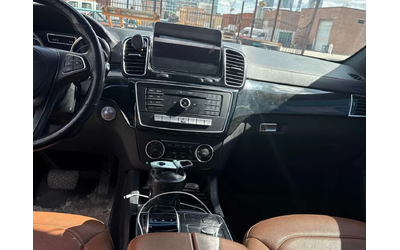 Mercedes-Benz GLS 450 ПОДГРЕВИ * ПАНО * KEYLESS * 360 * CARFAX - автомобили, коли, обяви за нови и употребявани 8