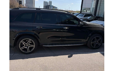 mercedes-benz-gls-450 - 3