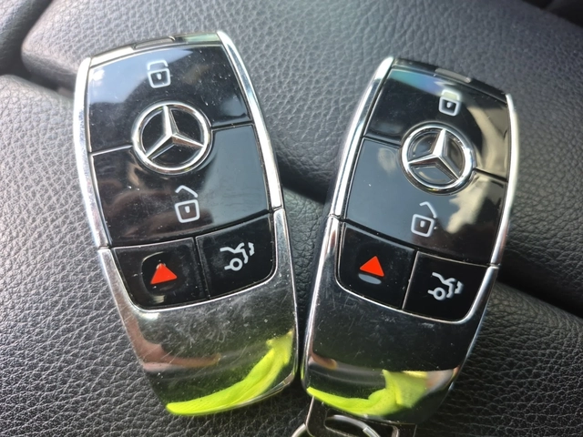 Mercedes-Benz GLS 450 AMG * ОБДУХВАНЕ * ДИСТРОНИК * BURMSTER * CARFAX * - автомобили, коли, обяви за нови и употребявани 9