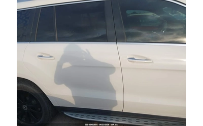 mercedes-benz-gls-450 - 3