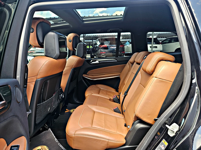 Mercedes-Benz GLS 500 ! AMG/7MESTA/TVx3/DISTR/360CAM/МАСАЖ/ОБДУХ/PANO/LI - автомобили, коли, обяви за нови и употребявани 9