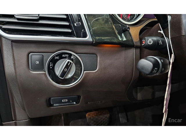 Mercedes-Benz GLS 500 AMG* DESIGNO* DISTRONIC* ОБДУХ* 360* ПОДГРЕВ - автомобили, коли, обяви за нови и употребявани 15